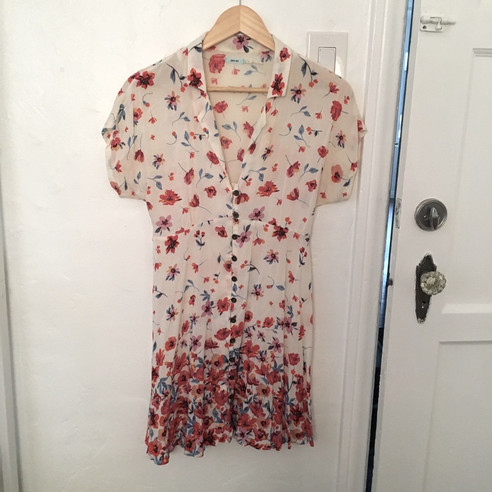 Urban Outfitters | floral button up dress